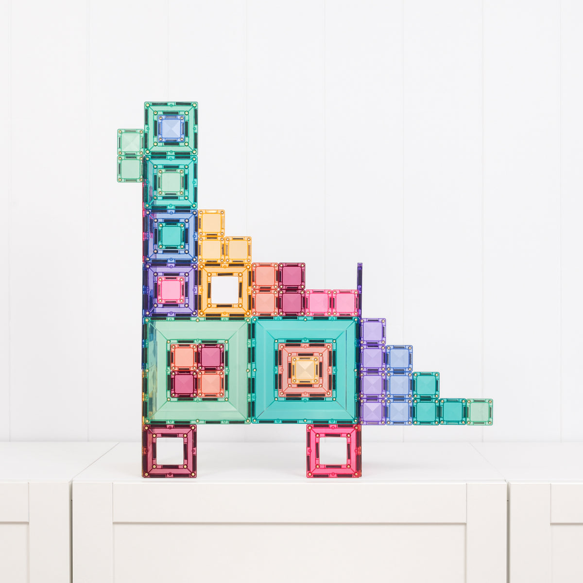 Connetix Pastel Portal Pack 48pc magnetisch speelgoed fantasie dinosaurus constructie op witte achtergrond