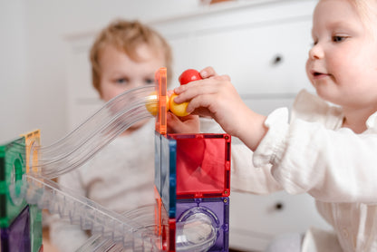 Connetix Rainbow Ball Run Knikkerbaan Pack - 92 magnetische bouwstenen