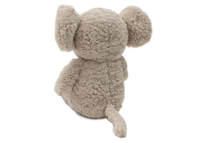 Achteraanzicht van Jollein knuffel olifant van beige pluche, zacht en geschikt als baby speelgoed of sensorisch speelgoed.