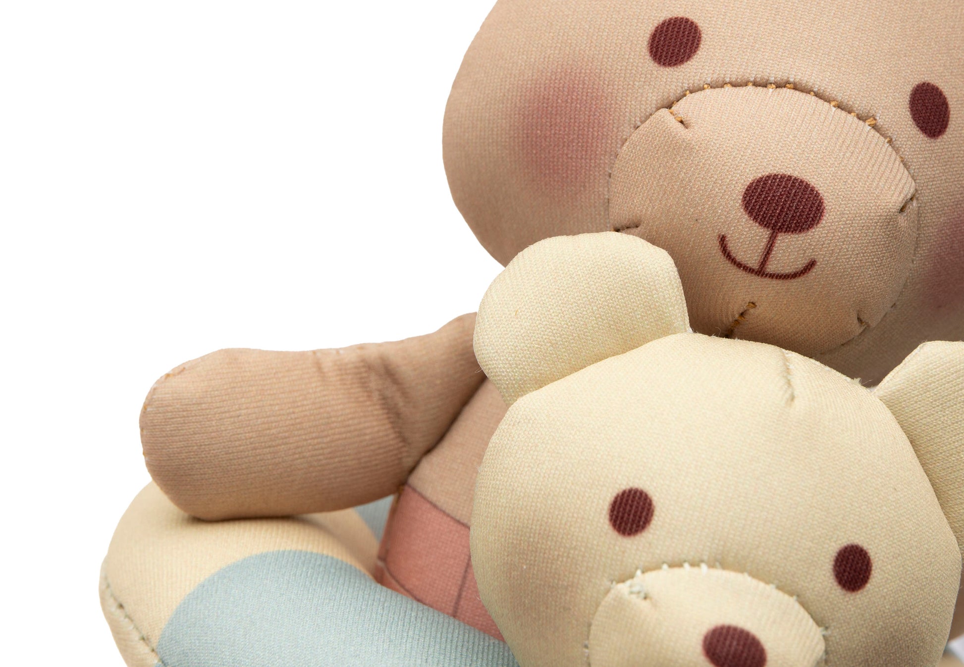 Badspeelgoed baby close-up: twee Teddy beren met zwemband, zacht textiel in beige en roze