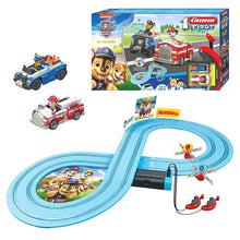 Voorkant verpakking Carrera First Paw Patrol racebaan met Chase en Marshall, ideaal peuter cadeau vanaf 3 jaar.