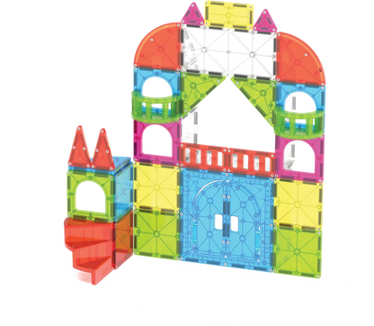 Groot kasteel gebouwd met kleurrijke Magna Tiles uit de City Center set, perfect magnetisch speelgoed.