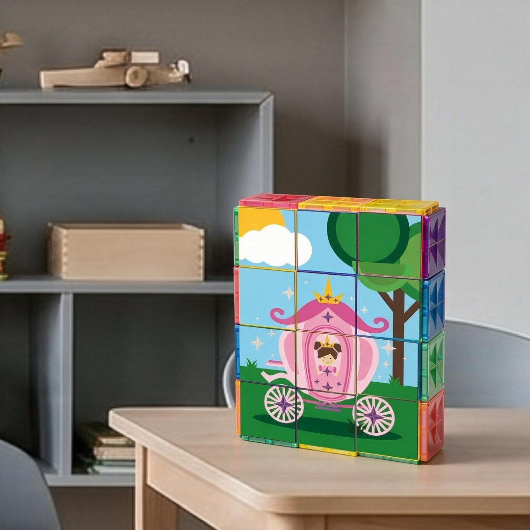 Coblo magneten prinsessen koets gebouwd met gekleurde magnetische tegels op houten tafel interieur