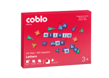 Coblo Mini Classic met Letter Toppers verpakking voorkant met 40 magnetische tegels en 60 toppers