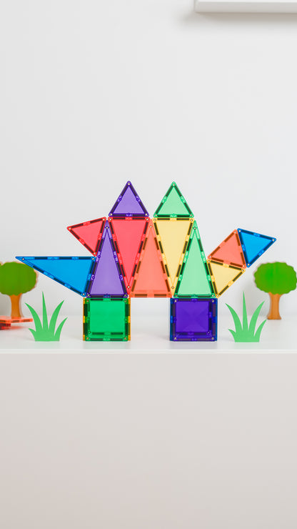 Connetix magneet tegels regenboog figuur met groene boom decoratie op witte achtergrond