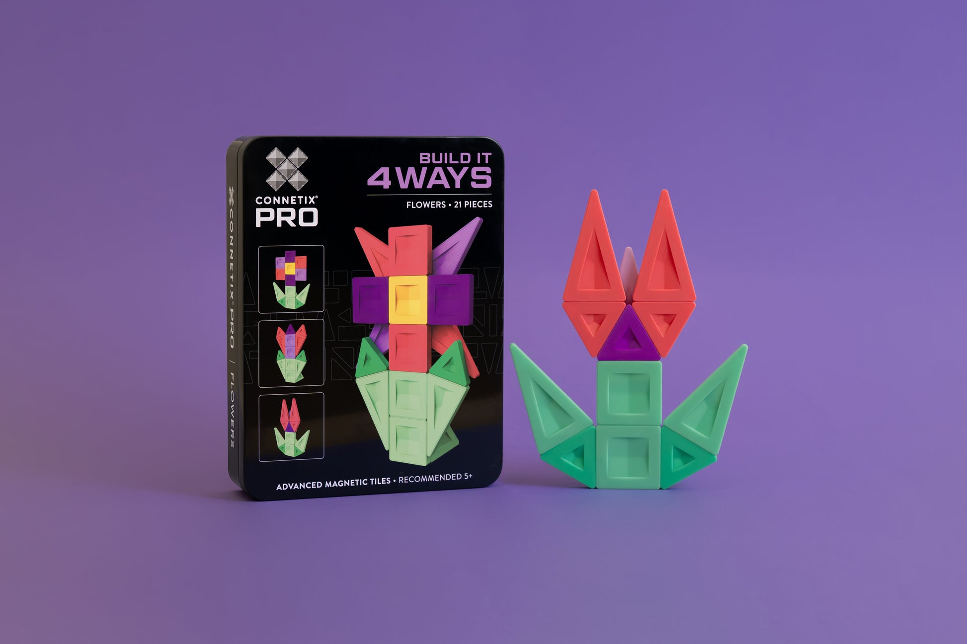 Connetix PRO Flowers verpakking met rode en paarse bloem variatie magnetische tegels op paarse achtergrond