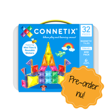 Connetix travel mini pack voorkant verpakking met 32 magnetische tegels en stickers en pre order badge