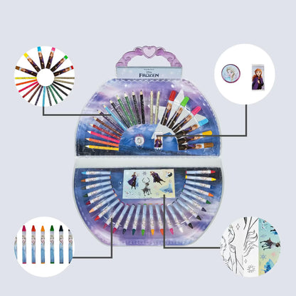 Overzicht Frozen Kleurkoffer 51-delig met 24 waskrijtjes, kleurpotloden, stiften, gum en puntenslijper.