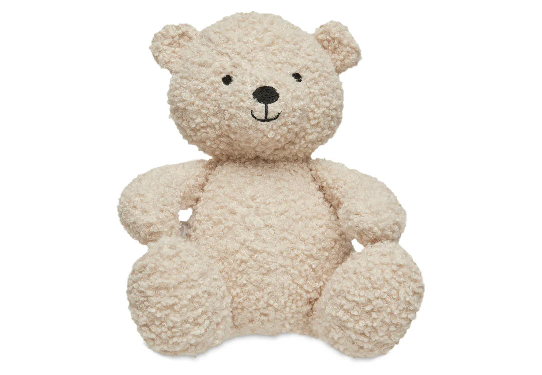 Grote teddybeer van Jollein in naturel boucléstof, dikke knuffel en schattig kraamcadeau voor baby’s of peuters.