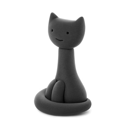 Zwarte kat met lange nek uit Hey Clay Advent Calender 2025, gemaakt van boetseerklei, leuk klei speelgoed cadeau.
