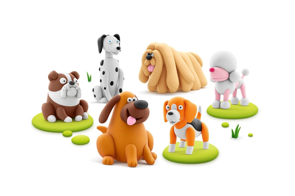 Zes vrolijke hondjes van klei gemaakt met de Hey Clay Dog Buddies boetseerset voor kinderen
