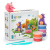 Hey Clay Farm Animals voorkant verpakking met 15 potjes boetseerklei, varken en koe creaties