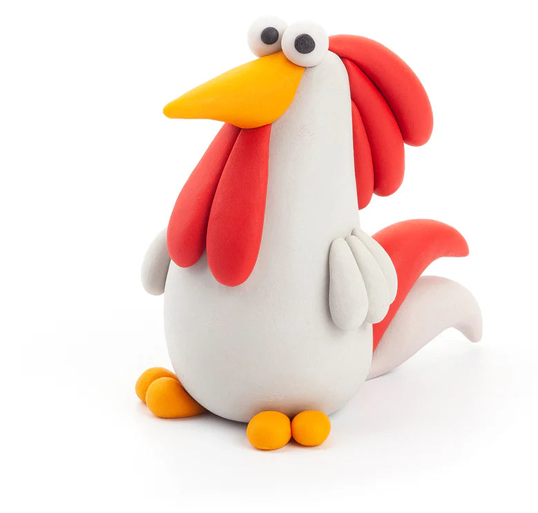 Hey Clay haan gemaakt van witte en rode boetseerklei als onderdeel van boerderijvogels collectie