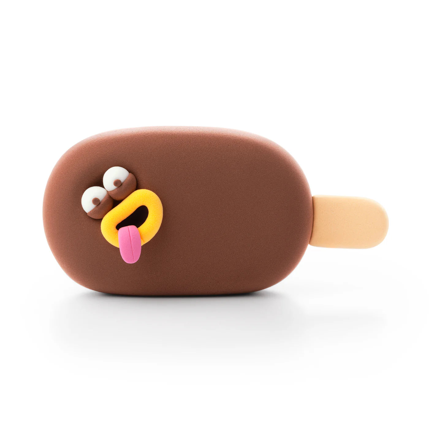 Choco Pop klei figuurtje als vrolijk ijsje uit de Hey Clay Nice Ice Cream set met boetseerklei