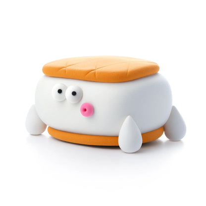 Yeti Sandwich uit de Hey Clay Nice ice cream set is een grappig figuur van boetseerklei, een leuk klei idee om te maken.