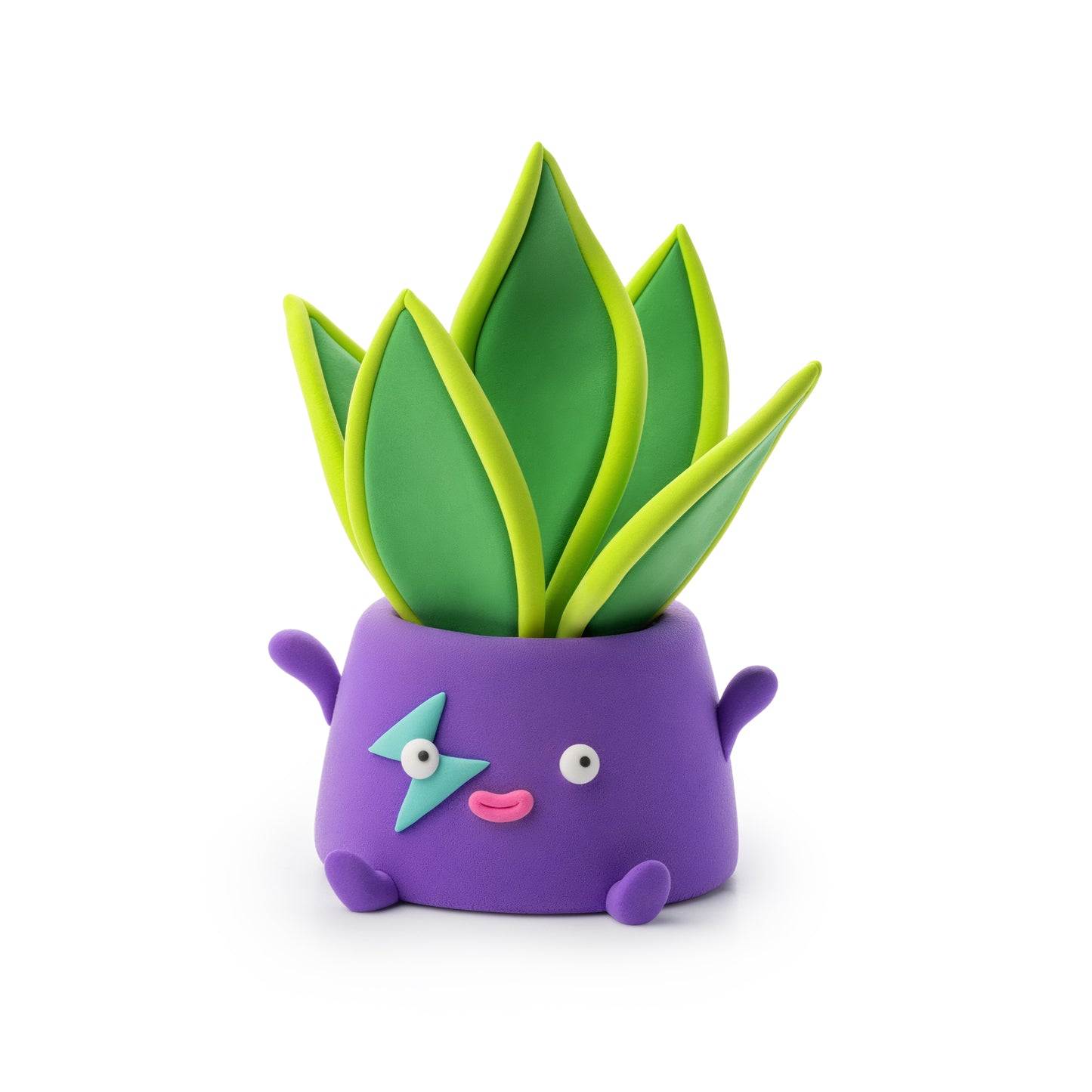 Hey Clay Sansevieria vrouwentong detailfoto: groen-gele bladeren in paars potje van kleien voor volwassenen