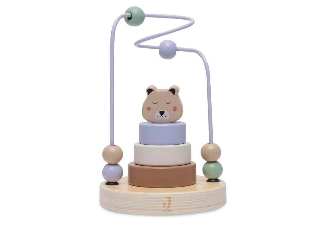 Stapeltoren van Jollein in pasteltinten met kralenbaan en cheetah-topper, houten speelgoed uit Jungle Jambo serie.
