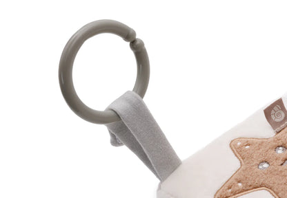 Close-up van de grijze bevestigingshaak van de Jollein activiteitenkubus Deepsea, handig voor onderweg of in de box.