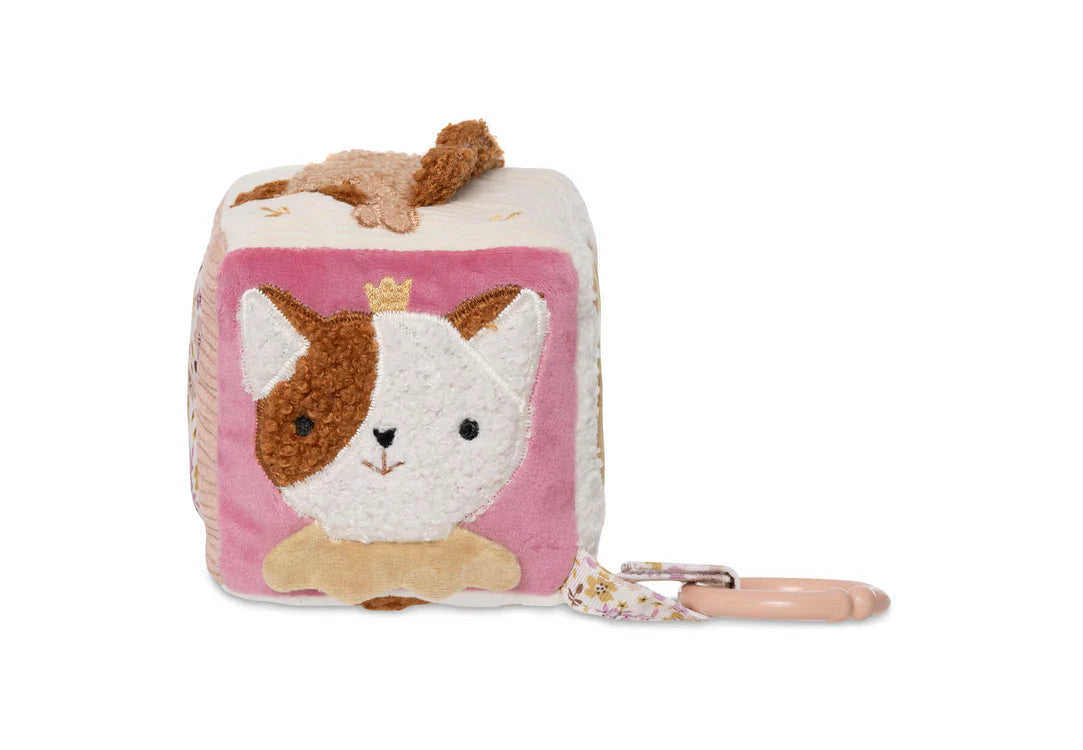 Roze Jollein activiteitenkubus Flower Fairies met geborduurde kat en bijtring, zacht sensorisch baby speelgoed en baby cadeau.