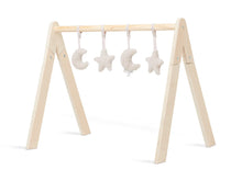 Set van vier beige Jollein babygym moon speeltjes van teddy in sterren- en maantjesvorm, schattig baby speelgoed.