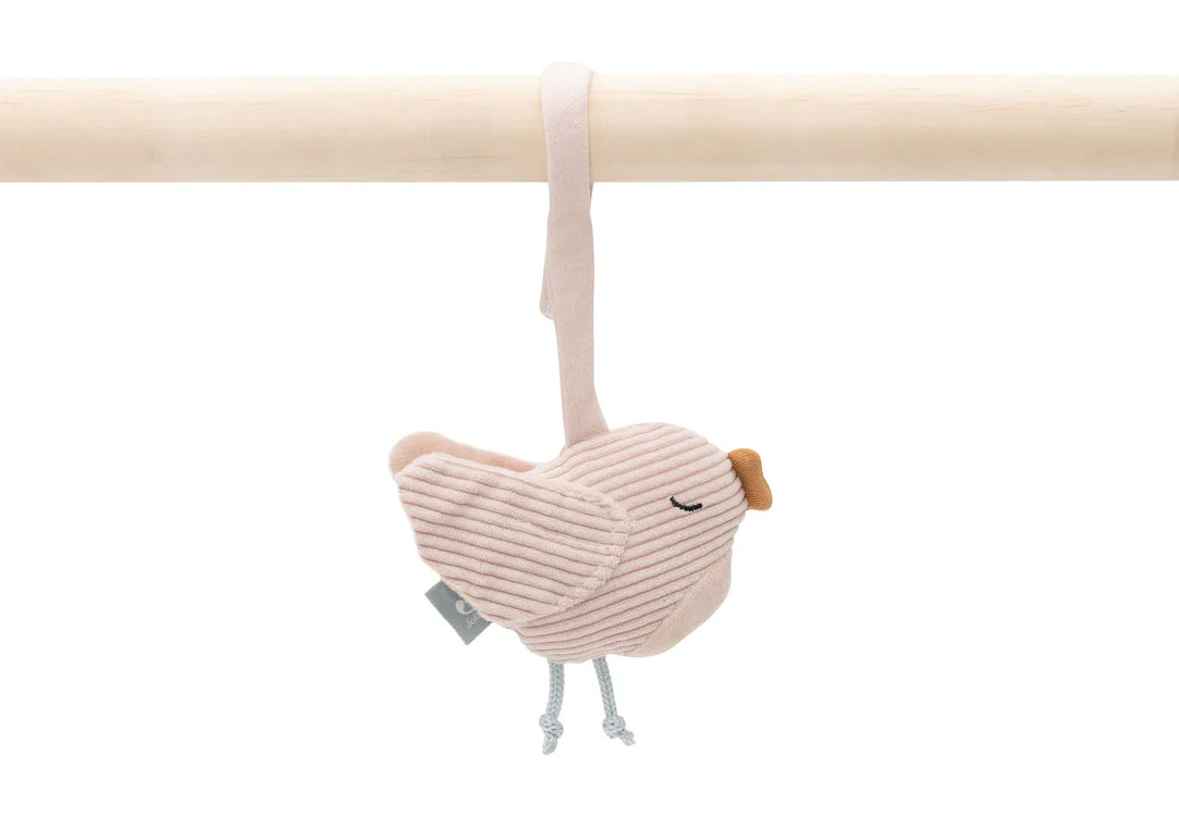 Roze ribstof vogeltje uit Jollein Lovely Birds babygym speeltjes, zachte knuffel en leuk baby cadeau.