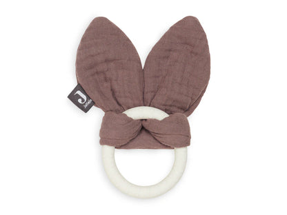 Donkerbruine Jollein Bijtring Siliconen Bunny Ears in kleur Chestnut met witte ring, geschikt als baby speelgoed.