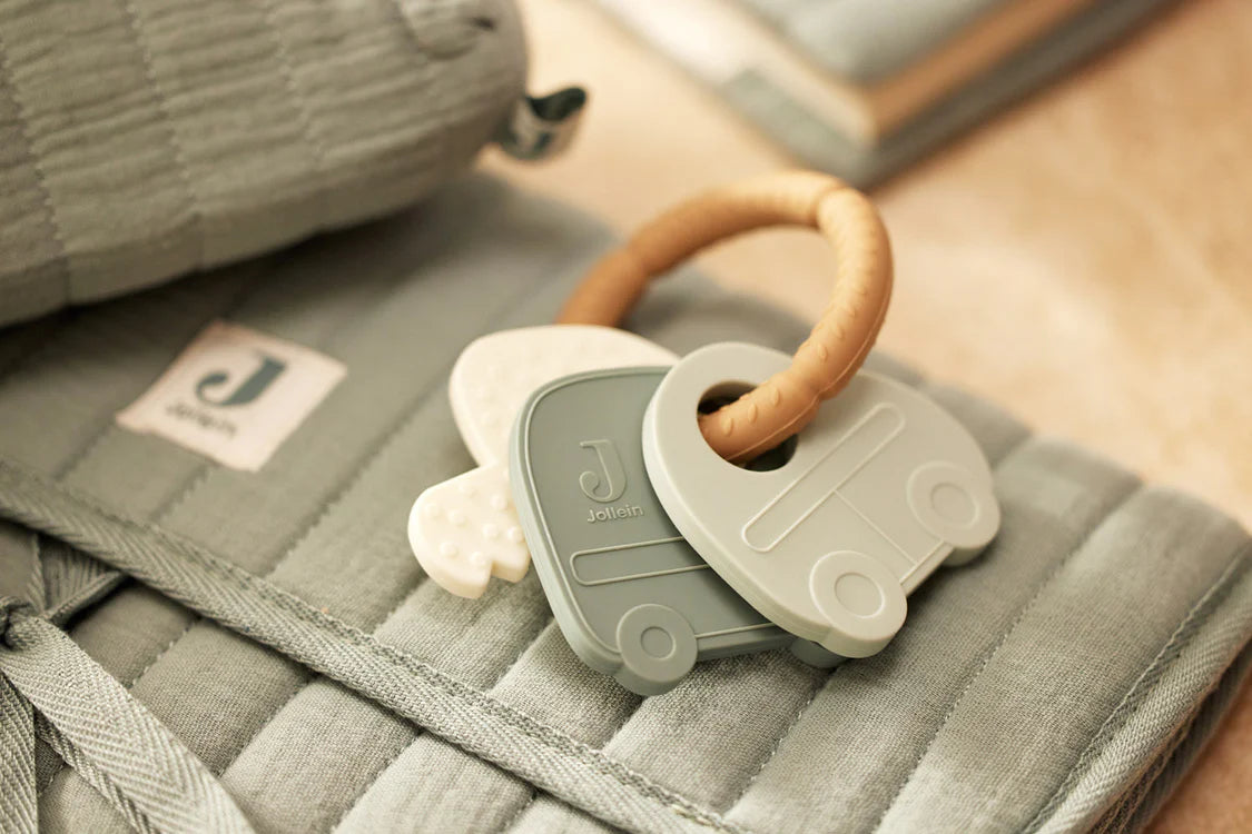 Jollein bijtring sleutelbos met autosleutels in natuurtinten uit de On The Go serie, veilig baby speelgoed.