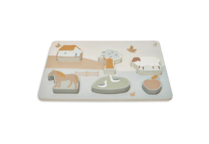 Houten puzzel van Jollein Farm serie met boerderijdieren en natuur in zachte kleuren, perfect Montessori speelgoed.