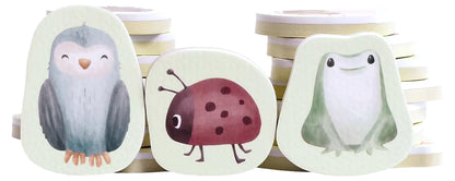 Little Dutch Bad Foam Figuren Forest Friends close-up met uil, lieveheersbeestje en kikker als vrolijk bad speelgoed.