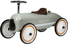 Little Dutch retro loopauto mintgroen met bruine zitting en oranje accenten op de wielen