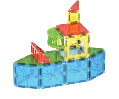 Boot van groene, gele en blauwe Magna Tiles uit de City Center collectie, magnetisch speelgoed voor kinderen.