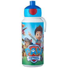 Mepal drinkbeker 400 ML met PAW Patrol opdruk, detailfoto van kindvriendelijke fles met stevige blauwe dop.