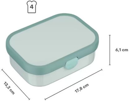 Lichtgroene Mepal lunchbox met afmetingen 17,8 x 13,2 cm, geschikt voor vier boterhammen en kindvriendelijk ontwerp