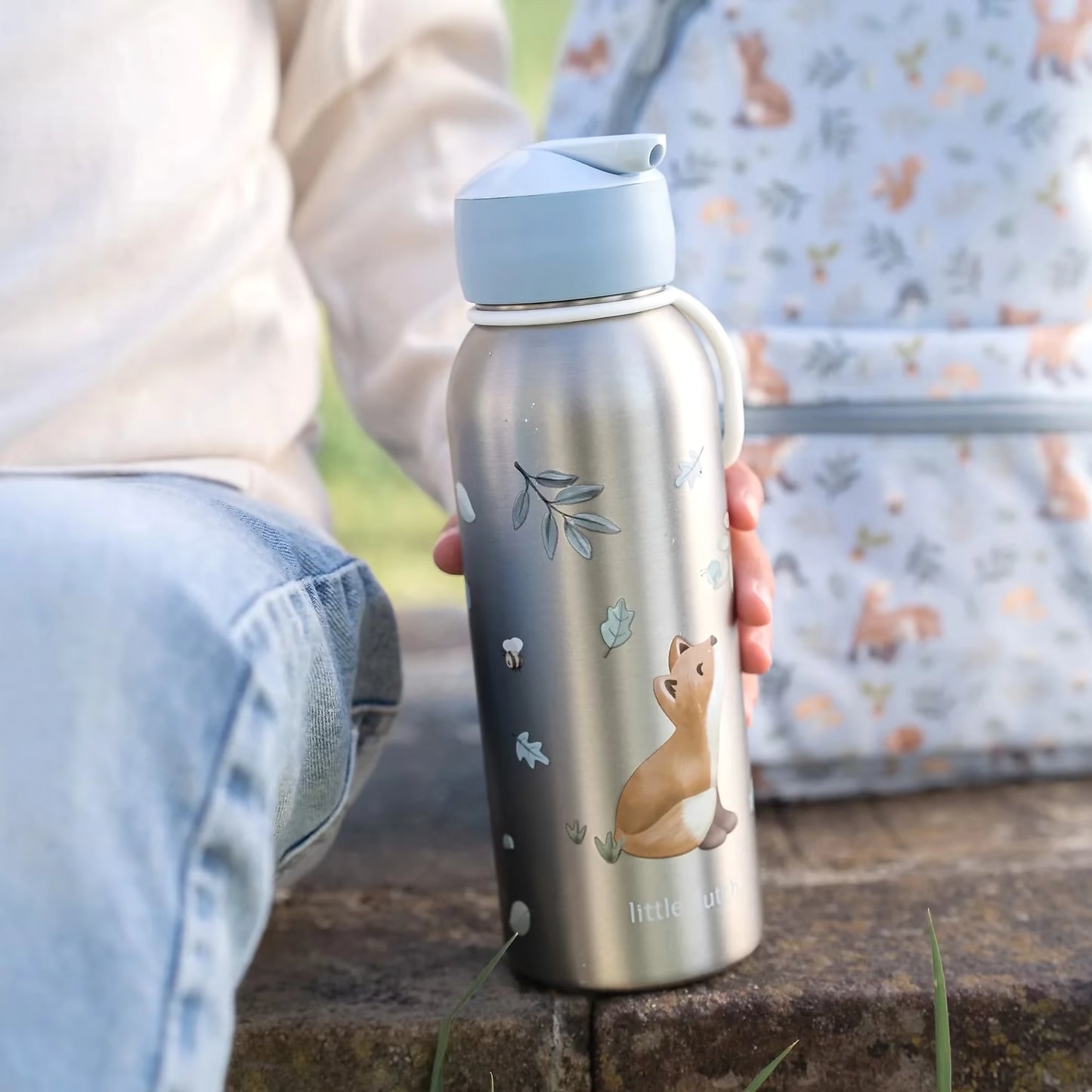 Mepal Isoleerfles 350 ml Forest Friends, kind rvs vriendelijke drinkfles met vos en bladeren, perfect voor school en buitenspelen.