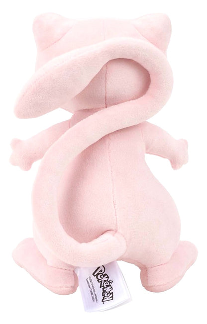 Mew Pokémon knuffel van Jazwares gezien vanaf de achterkant, met lange staart en zacht pluche, geschikt als Pokémon cadeau