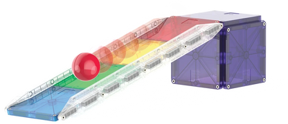 MicroMags magnetisch speelgoed met transparante glijbaan en rode knikker, perfect voor creatief bouwen.