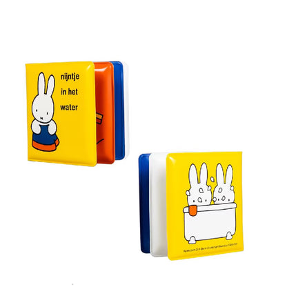 Nijntje Badboekje set 10x10cm met kleurrijke pagina’s, ideaal speelgoed voor in bad en leuk badboekje baby.