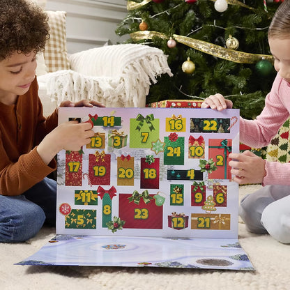 Kinderen openen vakjes van de Paw Patrol Advent Calendar 2025 Advent kalender 2025 met kleurrijke kerstcadeaus.