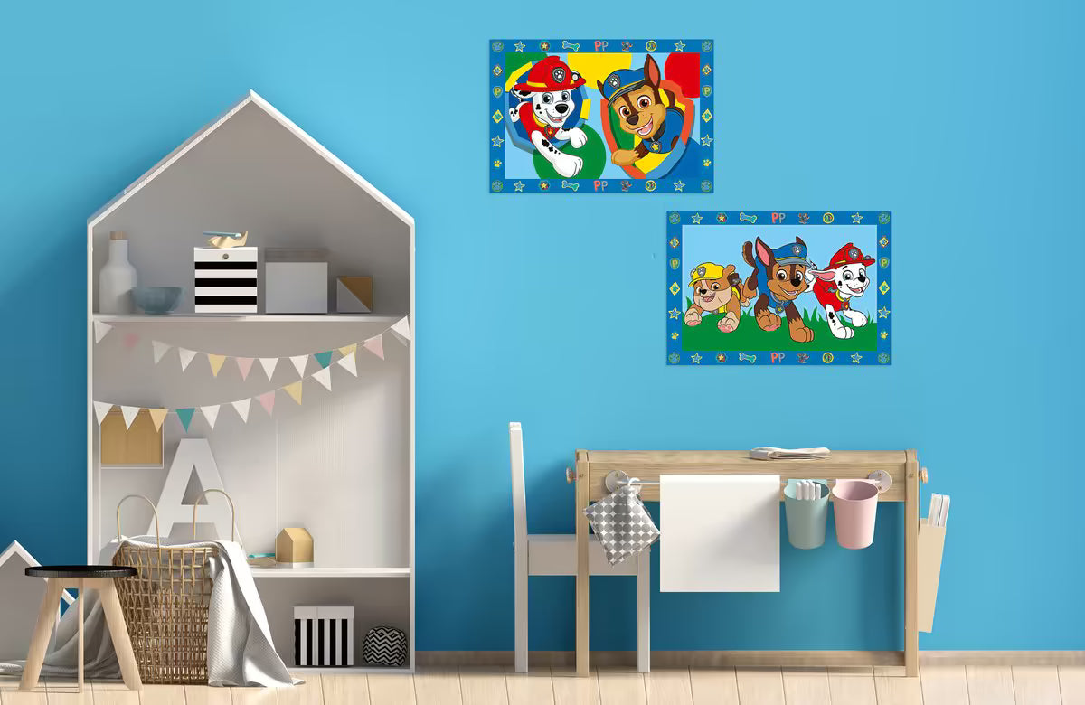 Detailfoto van Ravensburger CreArt Paw Patrol schilderij met Marshall en Chase, kleurrijk knutsel idee voor kinderen.