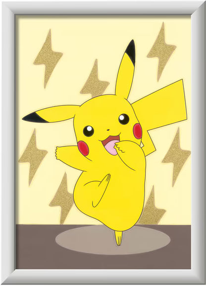 Pokémon CreArt Pikachu schilderij op nummer van Ravensburger in wit frame, vrolijke decoratie voor kinderkamer.