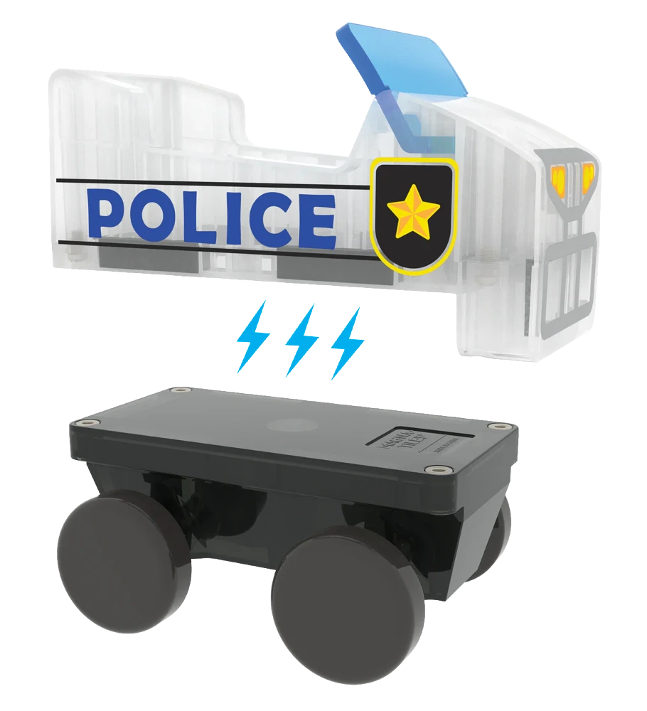 Magneet speelgoed politiewagen met figuurtje van politieagent uit de Magnetic Magna Tiles Police Patrol set.
