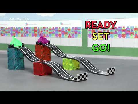 Video van Magna Tiles downhill duo set. auto's racen tegen elkaar, en magnetic tiles worden gebouwd. winnaar!