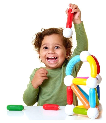 SmartMax Start Plus SMX 310 magnetisch speelgoed met peuter die kleurrijke magneten bouwt, educatief STEM speelgoed.