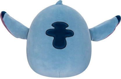 Achterzijde van Squishmallows 36 cm Disney Stitch knuffel met blauwe rugvlek, kindvriendelijk en knuffelbaar speelgoed.