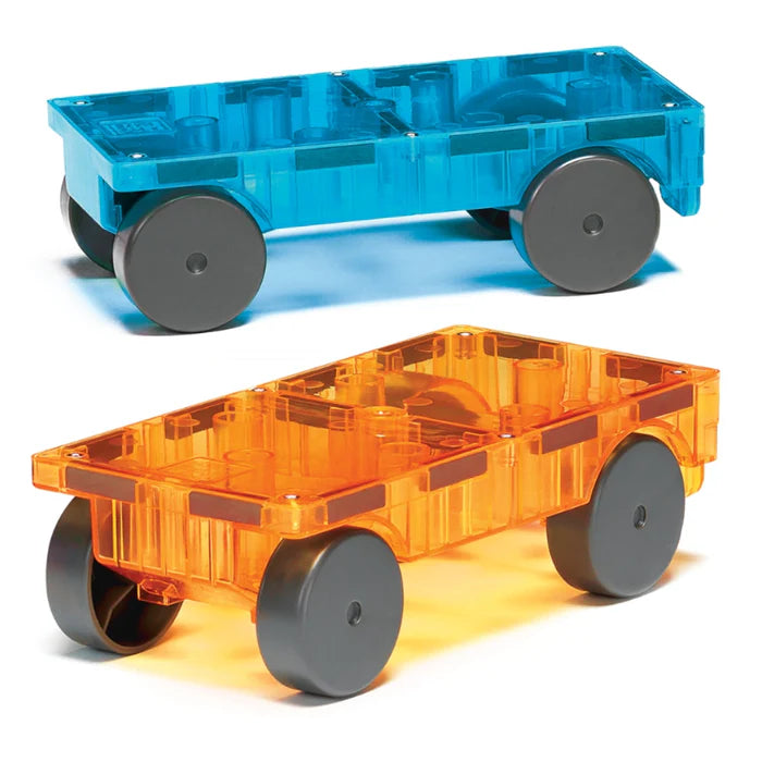 Twee magnetic Magna Tiles cars auto onderstellen in kleuren blauw en oranje te zien, beide met transparante behuizing.